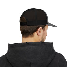 Load image into Gallery viewer, Snapback Trucker Cap (Embroidery)
