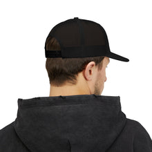 Load image into Gallery viewer, Snapback Trucker Cap (Embroidery)