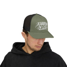 Load image into Gallery viewer, Snapback Trucker Cap